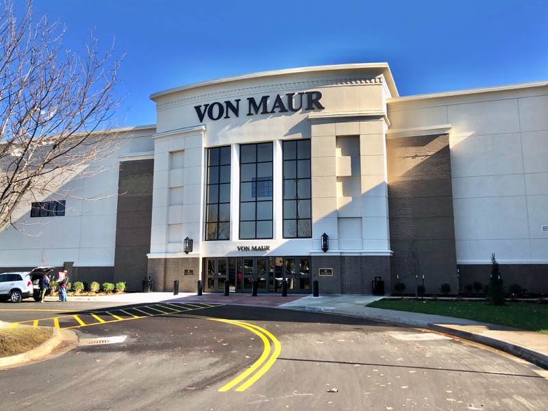 Von Maur opens at Jordan Creek mall in West Des Moines